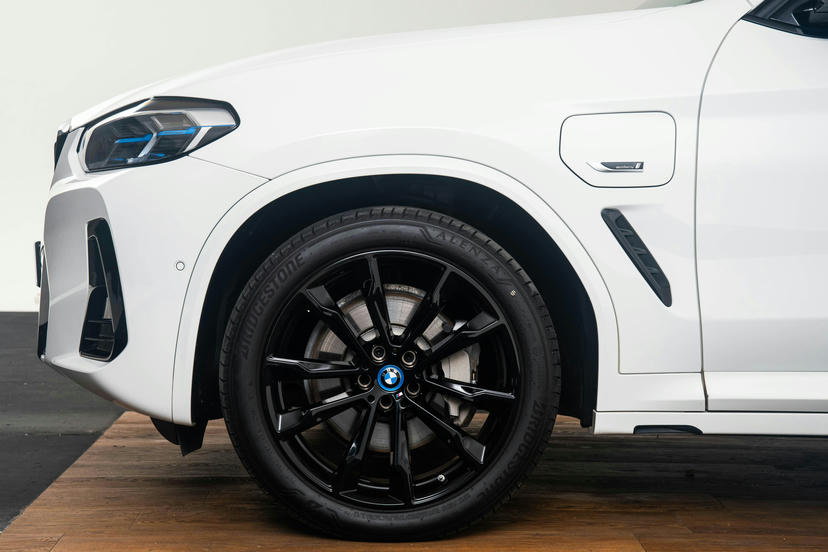 20 inch lichtmetalen M wielen Dubbelspaak (styling 699 M)* in Jet Black uni