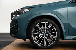 20 inch lichtmetalen M wielen Multispaak (styling 869) in Frozen Midnight Grau