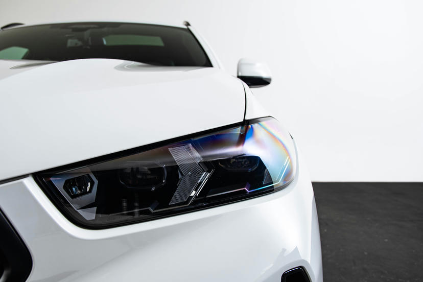 M Koplampen Shadow Line