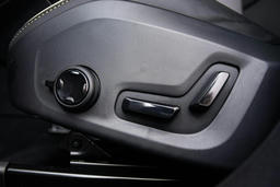 Elektrisch verstelbare lendensteunen voor