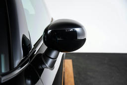 Dak en buitenspiegelkappen in carrosseriekleur