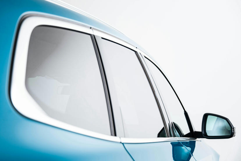 Raamomlijsting BMW Individual aluminium satiniert