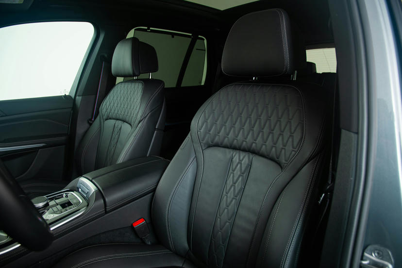 Bekleding in BMW Individual leder Merino met uitgebreide omvang