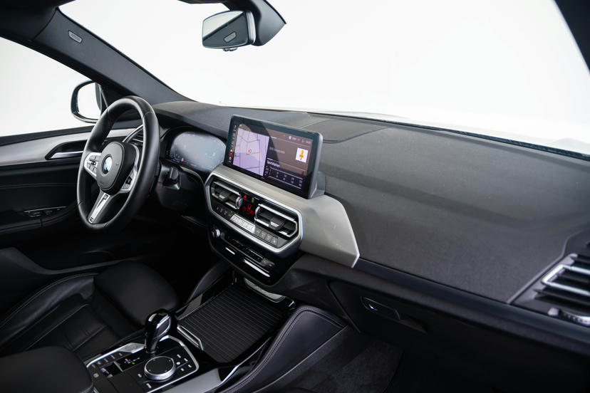 Interieurlijsten Aluminium Feinschliff met accentlijsten in Perlglanz chroom