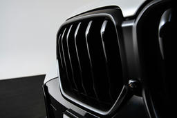 M Hoogglans Shadow line