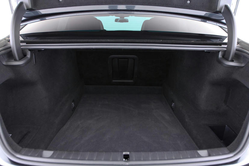 Doorlaadopening in de achterbank