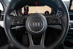 Multifunctioneel stuur plus, in leder 