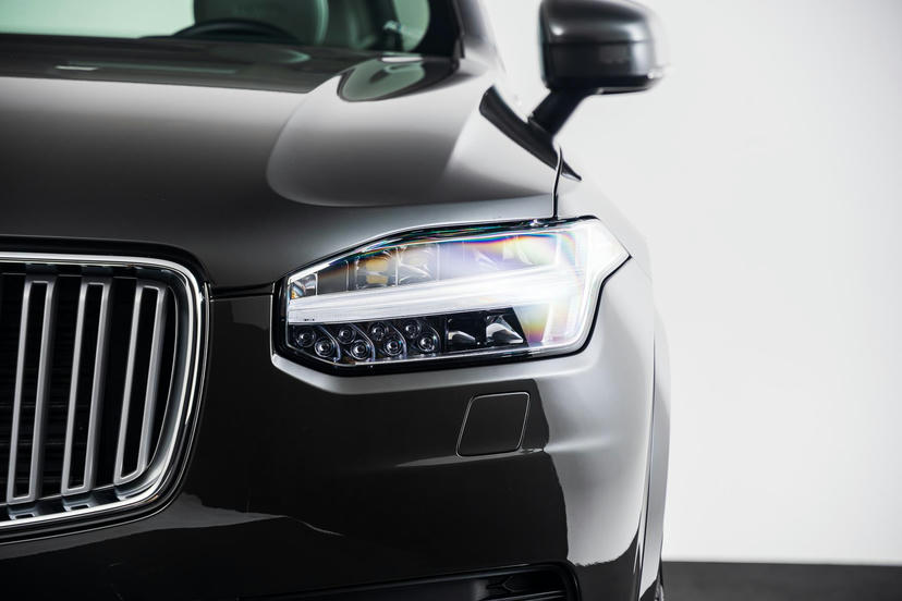 Koplampreinigingsinstallatie