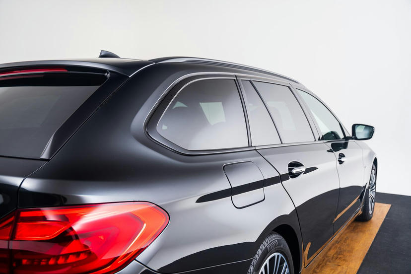 BMW Individual hoogglans Shadow Line