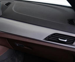 Interieurlijsten Aluminium Feinschliff + accentlijsten Perlglanz chroom