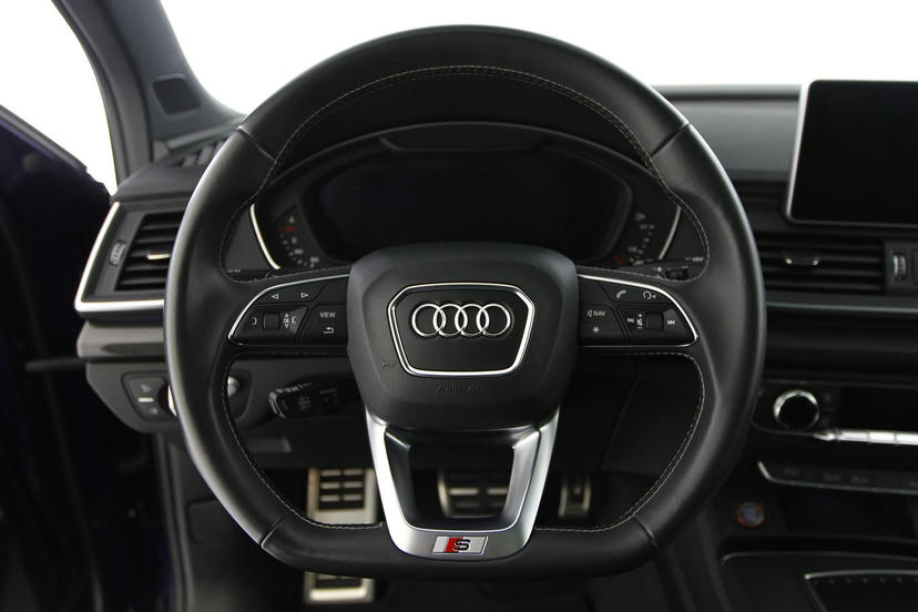 Multifunctioneel stuur plus, in leder, afgevlakt