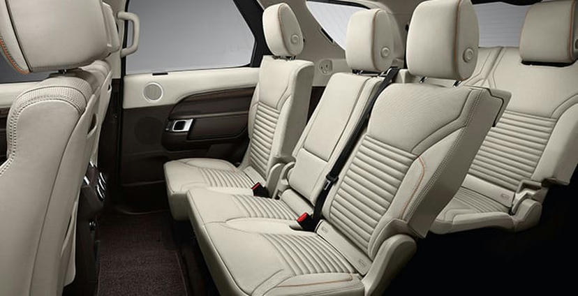 Elektrisch uit-/inklapbare derde zitrij  