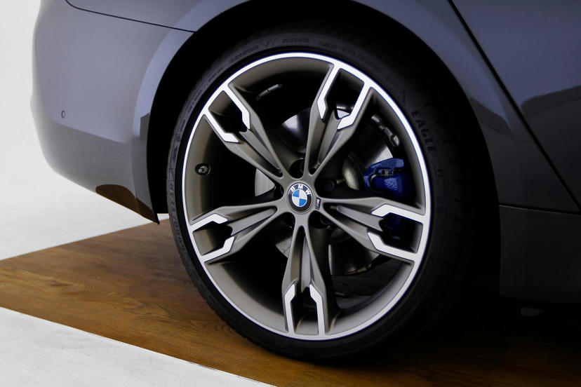 20 inch lichtmetalen wielen Dubbelspaak (styling 668 M) in Cerium Grey