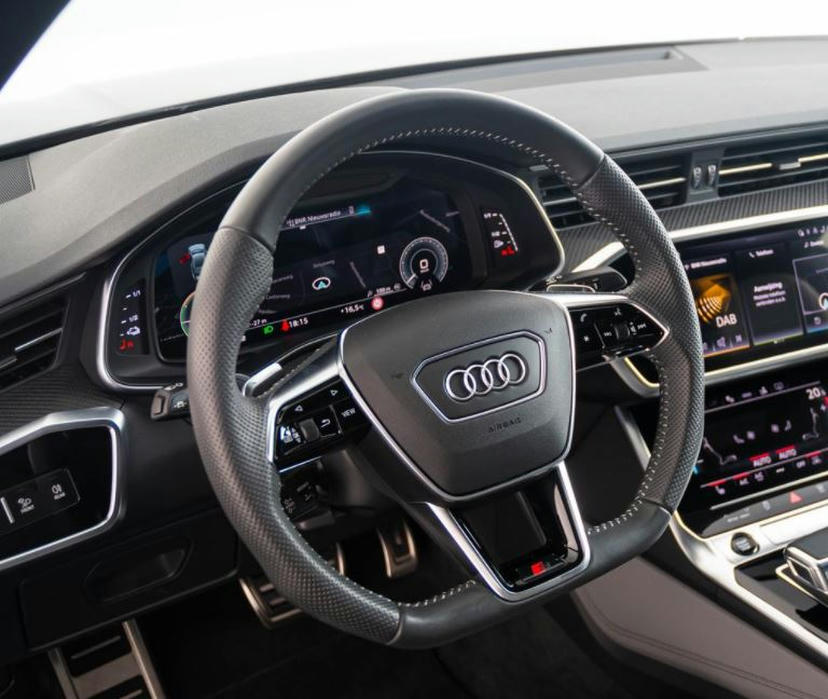 Afgevlakt multifunctioneel sportstuurwiel met schakelpaddels