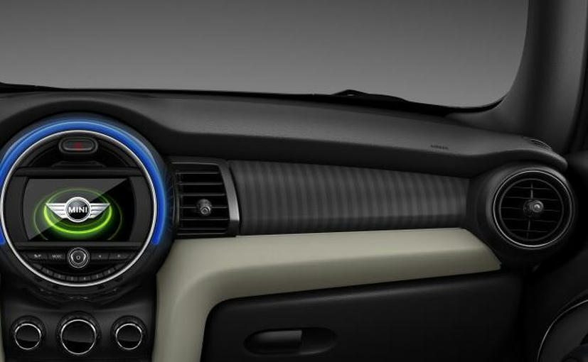 MINI Yours Interior Style Fibre Alloy Interieurpaneel