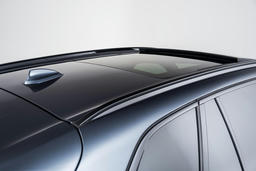 BMW Individual dakrailing in hoogglans Shadow Line.