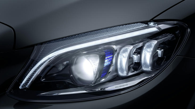 MULTIBEAM LED met adaptieve ULTRA RANGE grootlichtassistent