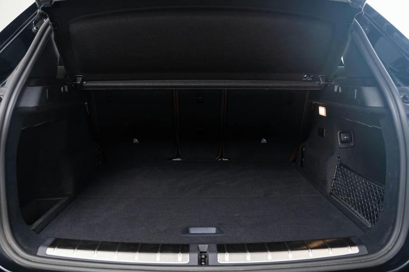 Scheidingsnet tussen bagageruimte en achterbank