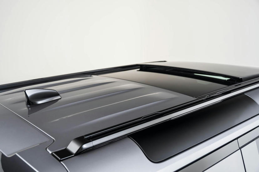 Glazen panoramadak met schuif-/kanteldeel vóór 