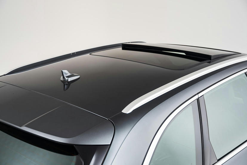 Dakrails, aluminium kleurig